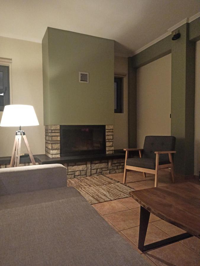 Elatos Boutique Mountainhouse Villa Karpenísion Dış mekan fotoğraf