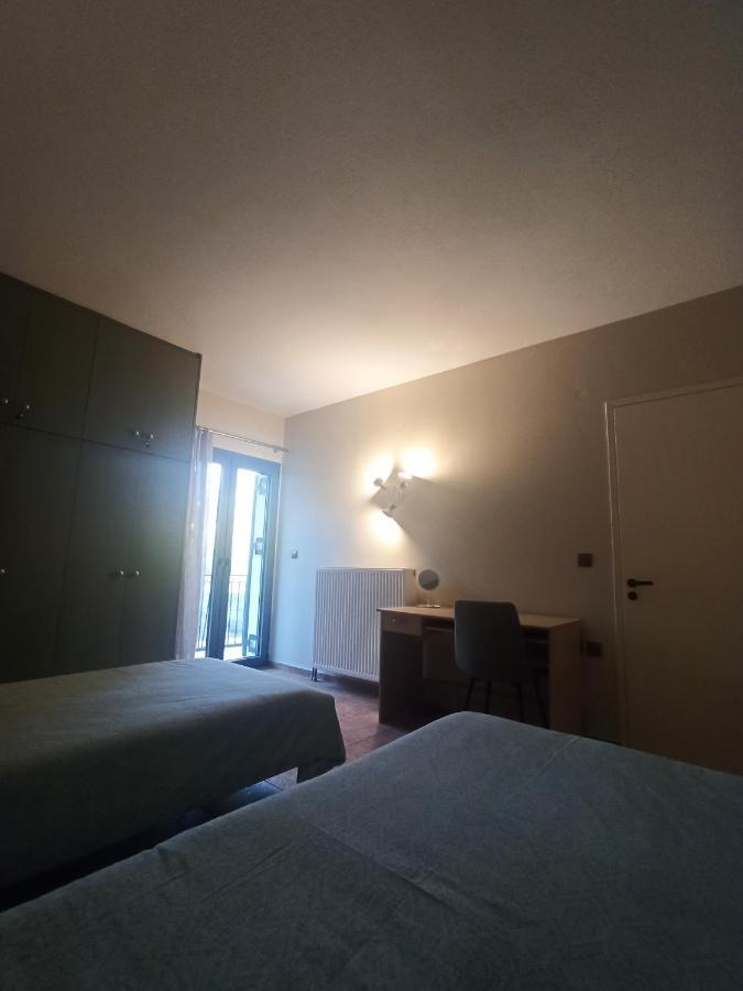Elatos Boutique Mountainhouse Villa Karpenísion Dış mekan fotoğraf