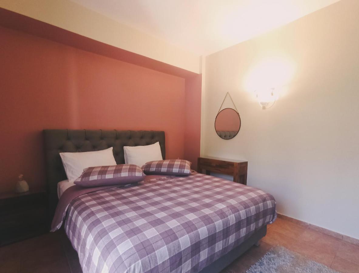 Elatos Boutique Mountainhouse Villa Karpenísion Dış mekan fotoğraf